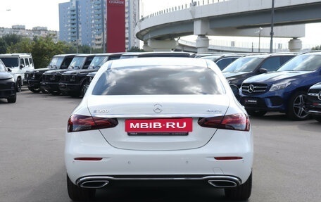 Mercedes-Benz E-Класс, 2021 год, 5 300 000 рублей, 7 фотография
