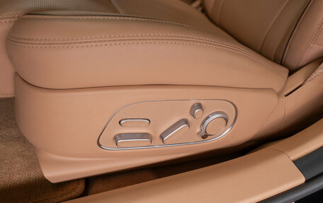 Genesis G90, 2024 год, 9 350 000 рублей, 24 фотография