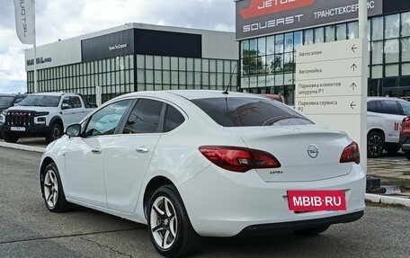 Opel Astra J, 2012 год, 426 000 рублей, 7 фотография