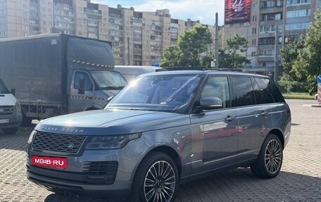 Land Rover Range Rover IV рестайлинг, 2018 год, 4 600 000 рублей, 2 фотография