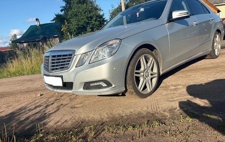 Mercedes-Benz E-Класс, 2009 год, 1 900 000 рублей, 2 фотография