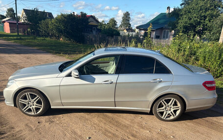 Mercedes-Benz E-Класс, 2009 год, 1 900 000 рублей, 9 фотография