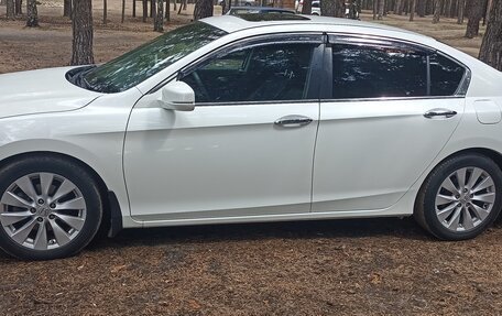 Honda Accord IX рестайлинг, 2013 год, 1 800 000 рублей, 2 фотография
