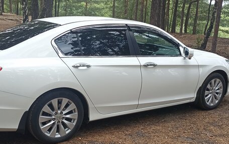 Honda Accord IX рестайлинг, 2013 год, 1 800 000 рублей, 4 фотография