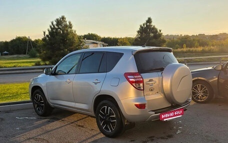 Toyota RAV4, 2011 год, 1 135 000 рублей, 5 фотография
