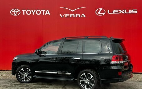 Toyota Land Cruiser 200, 2020 год, 8 500 000 рублей, 3 фотография