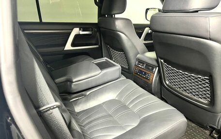 Toyota Land Cruiser 200, 2020 год, 8 500 000 рублей, 27 фотография