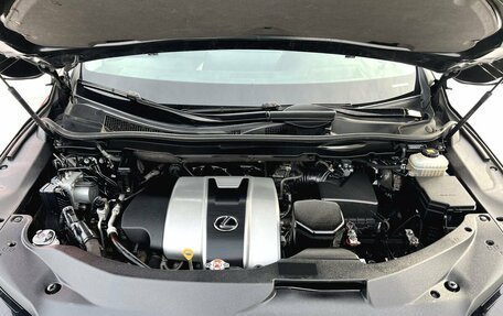 Lexus RX IV рестайлинг, 2017 год, 3 490 000 рублей, 8 фотография