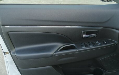 Mitsubishi ASX I рестайлинг, 2013 год, 999 000 рублей, 15 фотография