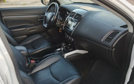 Mitsubishi ASX I рестайлинг, 2013 год, 999 000 рублей, 24 фотография