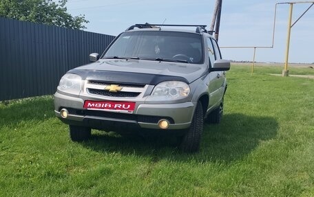 Chevrolet Niva I рестайлинг, 2011 год, 360 000 рублей, 1 фотография