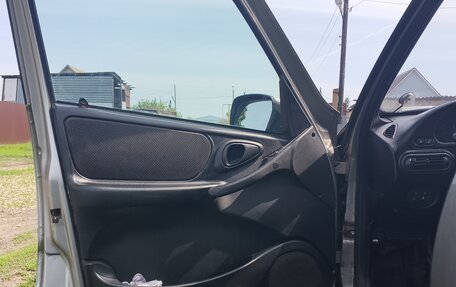 Chevrolet Niva I рестайлинг, 2011 год, 360 000 рублей, 12 фотография