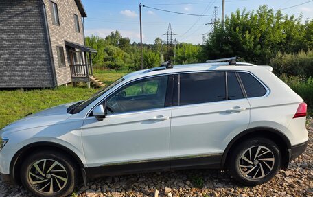 Volkswagen Tiguan II, 2018 год, 2 800 000 рублей, 6 фотография