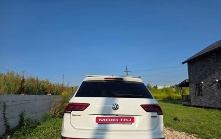 Volkswagen Tiguan II, 2018 год, 2 800 000 рублей, 5 фотография