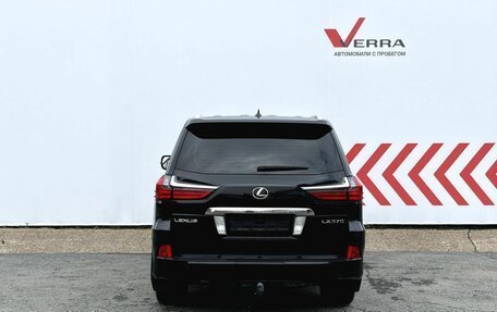 Lexus LX III, 2016 год, 6 140 000 рублей, 5 фотография