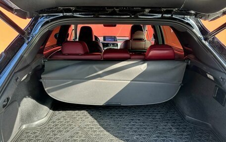Lexus RX IV рестайлинг, 2017 год, 3 440 000 рублей, 8 фотография