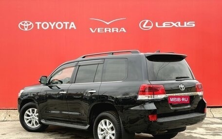 Toyota Land Cruiser 200, 2019 год, 6 170 000 рублей, 3 фотография