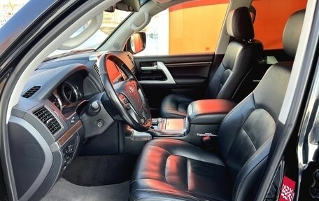 Toyota Land Cruiser 200, 2019 год, 6 170 000 рублей, 17 фотография