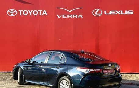 Toyota Camry, 2018 год, 2 520 000 рублей, 3 фотография