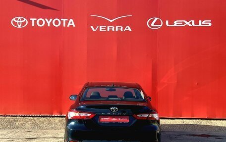 Toyota Camry, 2018 год, 2 520 000 рублей, 5 фотография