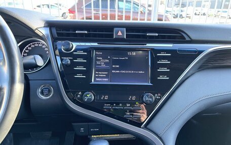 Toyota Camry, 2018 год, 2 520 000 рублей, 12 фотография