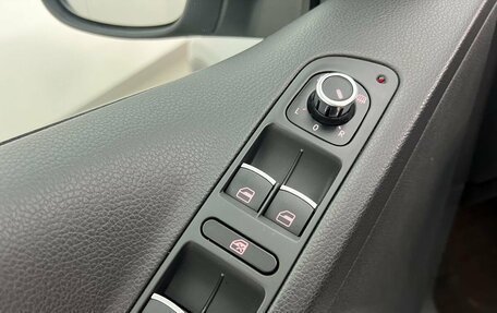 Volkswagen Tiguan I, 2011 год, 1 350 000 рублей, 15 фотография
