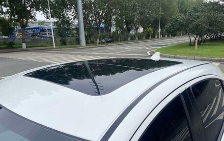 Honda Vezel, 2022 год, 1 649 000 рублей, 16 фотография