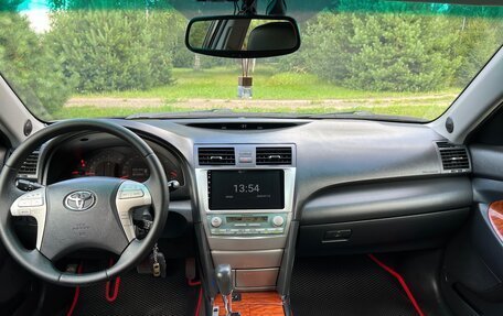 Toyota Camry, 2008 год, 1 250 000 рублей, 6 фотография