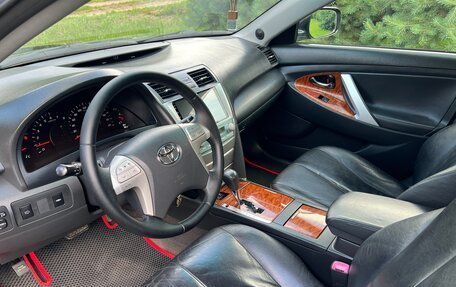 Toyota Camry, 2008 год, 1 250 000 рублей, 5 фотография