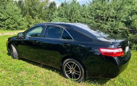 Toyota Camry, 2008 год, 1 250 000 рублей, 2 фотография