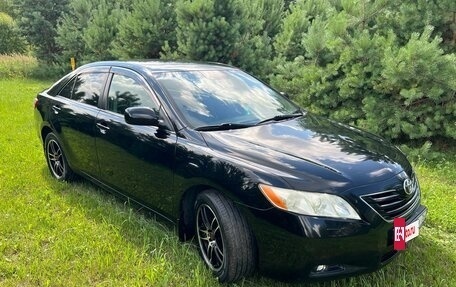 Toyota Camry, 2008 год, 1 250 000 рублей, 4 фотография