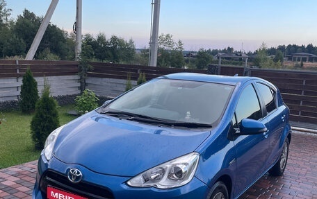 Toyota Aqua I, 2014 год, 950 000 рублей, 1 фотография
