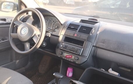 Volkswagen Polo IV рестайлинг, 2002 год, 200 000 рублей, 10 фотография