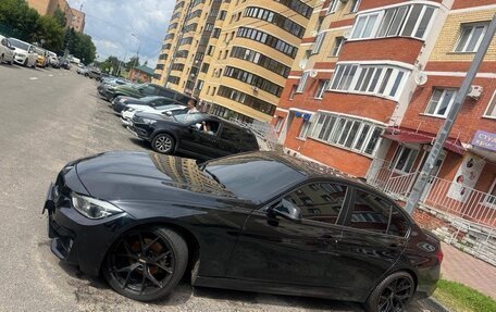 BMW 3 серия, 2015 год, 1 600 000 рублей, 3 фотография