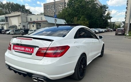 Mercedes-Benz E-Класс, 2012 год, 1 650 000 рублей, 3 фотография
