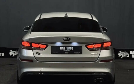 KIA K5 II, 2018 год, 1 740 000 рублей, 7 фотография