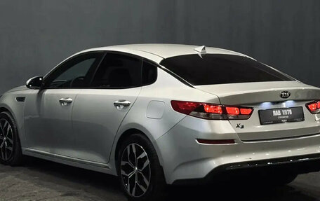 KIA K5 II, 2018 год, 1 740 000 рублей, 8 фотография