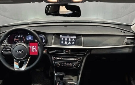 KIA K5 II, 2018 год, 1 740 000 рублей, 12 фотография