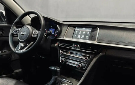 KIA K5 II, 2018 год, 1 740 000 рублей, 23 фотография