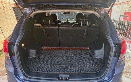 Hyundai ix35 I рестайлинг, 2012 год, 1 000 000 рублей, 9 фотография