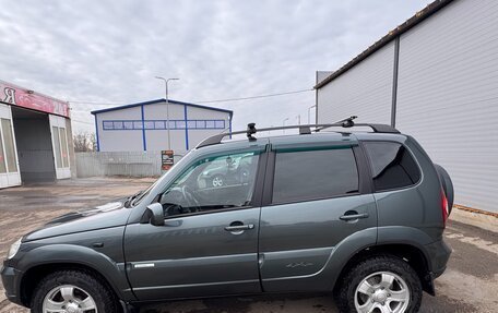 Chevrolet Niva I рестайлинг, 2011 год, 650 000 рублей, 6 фотография