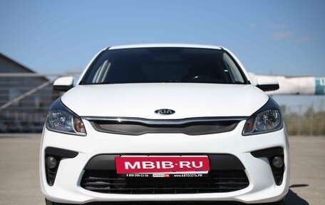KIA Rio IV, 2017 год, 1 068 480 рублей, 2 фотография