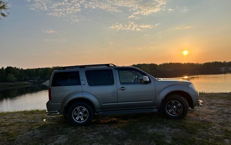 Nissan Pathfinder, 2012 год, 1 580 000 рублей, 5 фотография