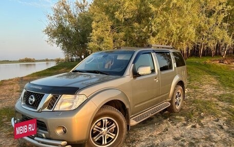 Nissan Pathfinder, 2012 год, 1 580 000 рублей, 3 фотография