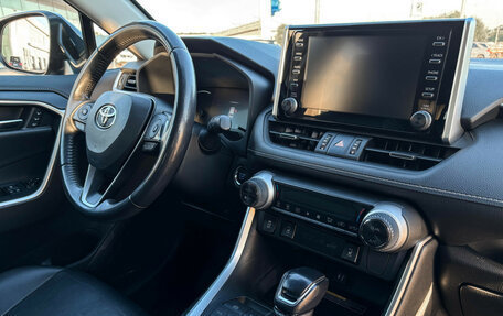 Toyota RAV4, 2020 год, 2 997 000 рублей, 10 фотография