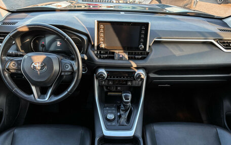 Toyota RAV4, 2020 год, 2 997 000 рублей, 13 фотография