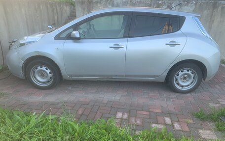 Nissan Leaf I, 2011 год, 1 400 000 рублей, 2 фотография
