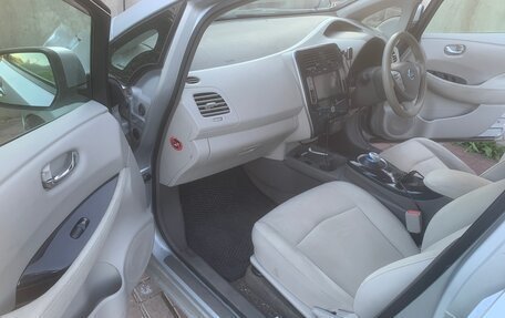 Nissan Leaf I, 2011 год, 1 400 000 рублей, 8 фотография