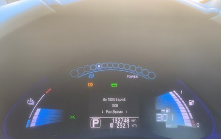 Nissan Leaf I, 2011 год, 1 400 000 рублей, 10 фотография