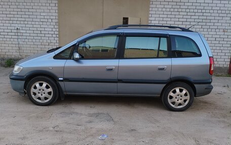 Opel Zafira A рестайлинг, 2004 год, 430 000 рублей, 4 фотография